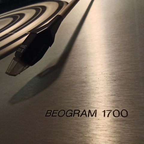 Beogram 1700